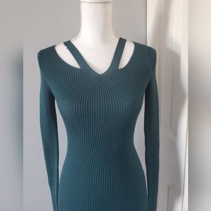 L.A. Gold Size S Green dress